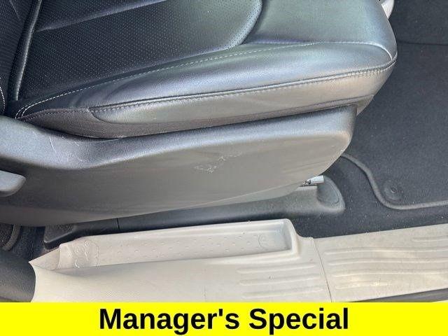 Chrysler Pacifica Touring L 2024