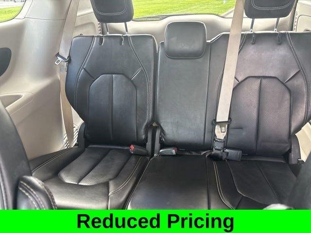 Chrysler Pacifica Touring L 2024