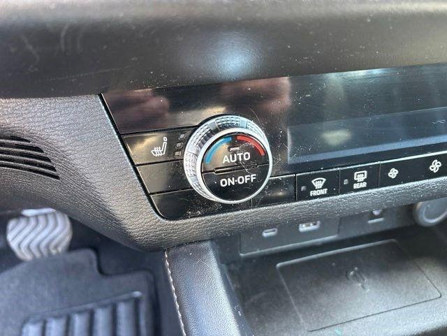 Mitsubishi Outlander  2022
