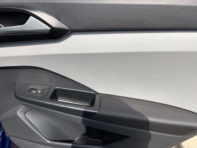 Volkswagen Taos  2023