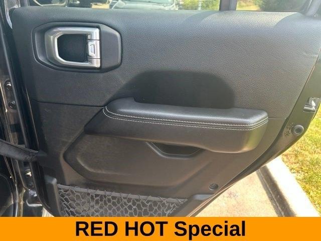 Jeep Wrangler Unlimited Sahara 4WD 2021
