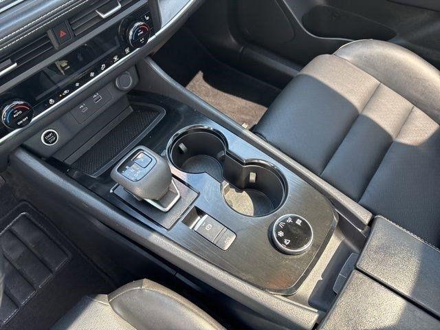 Nissan Rogue  2023