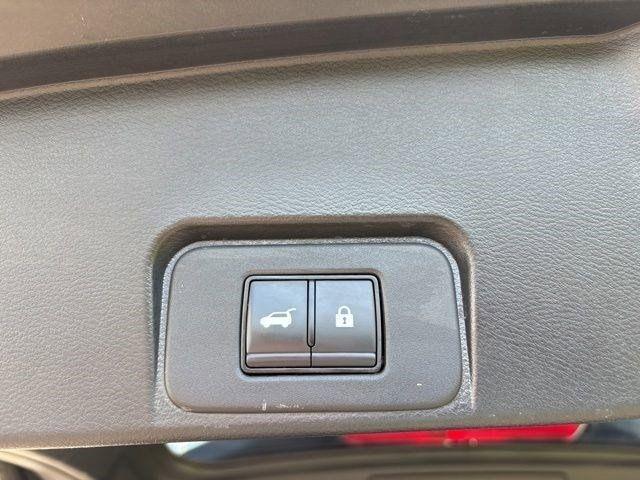 Nissan Rogue  2023
