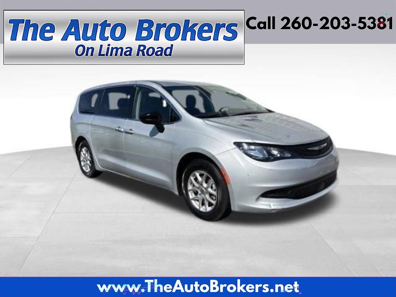 2024 Chrysler Voyager LX