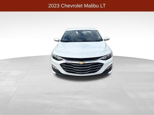 Chevrolet Malibu  2023