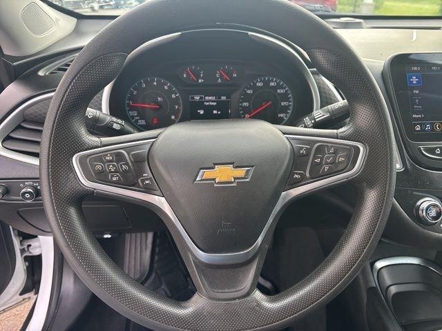 Chevrolet Malibu  2023