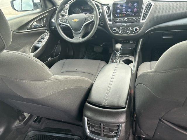 Chevrolet Malibu  2023