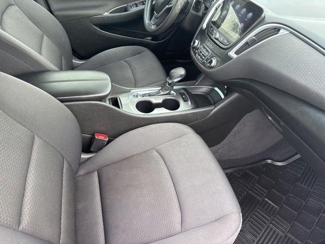 Chevrolet Malibu  2023