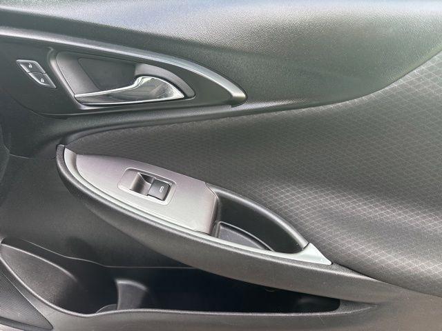 Chevrolet Malibu  2023
