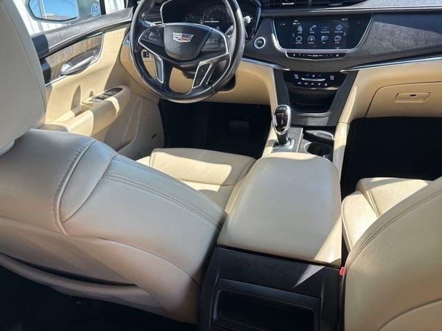 Cadillac XT5  2019