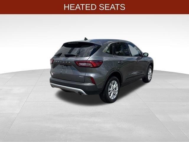 Ford Escape  2023