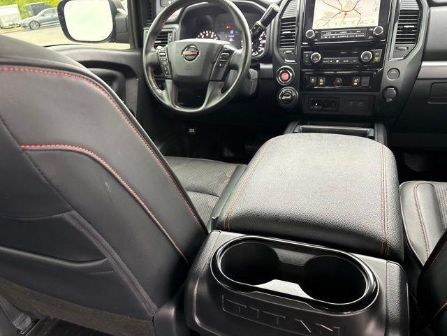 Nissan Titan  2021