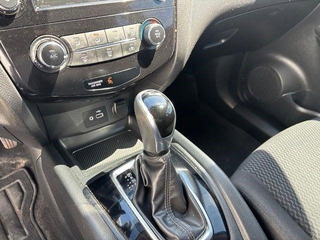 Nissan Rogue Sport  2019