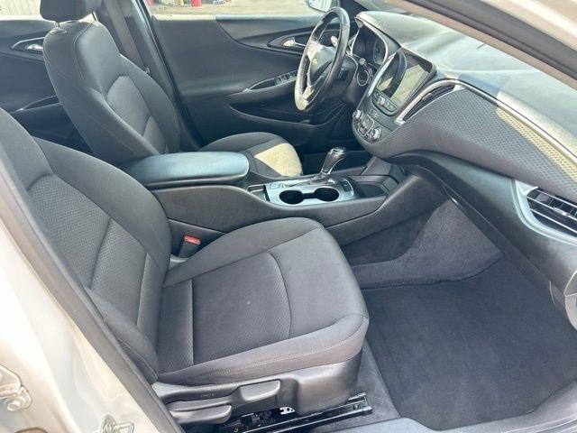 Chevrolet Malibu  2020