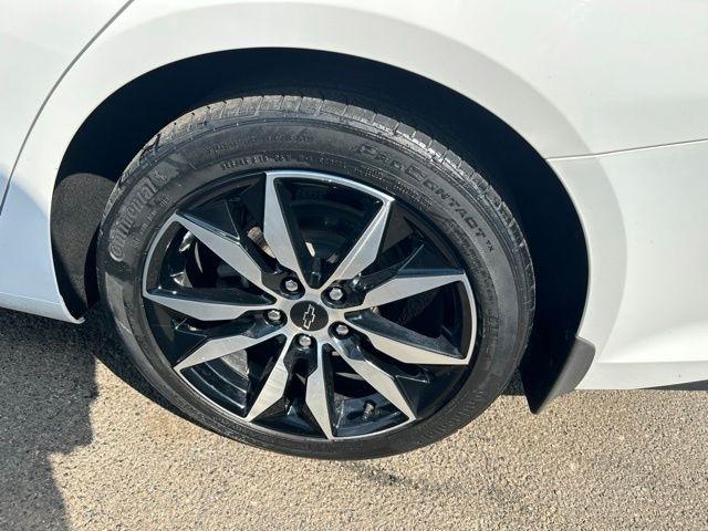Chevrolet Malibu  2020