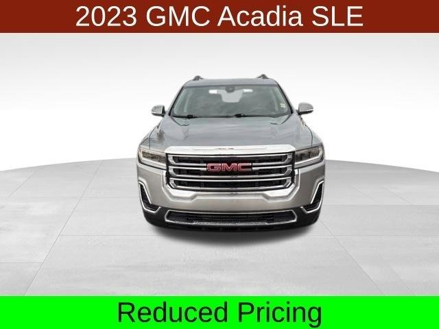 GMC Acadia SLE 2023