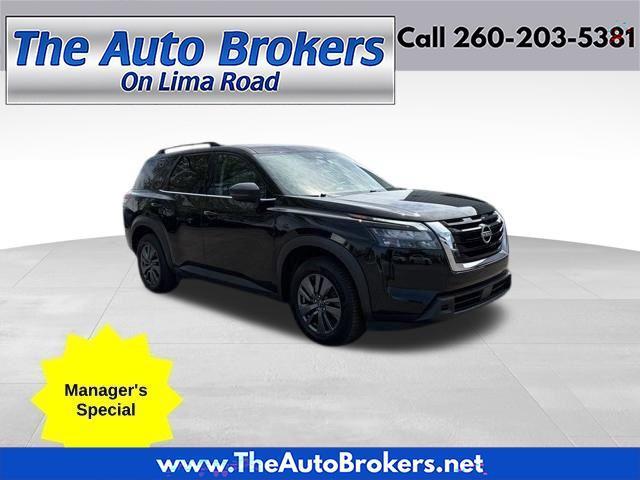 2024 Nissan Pathfinder SV