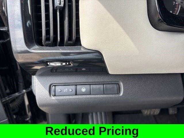 Nissan Pathfinder  2024