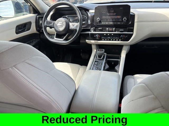 Nissan Pathfinder  2024