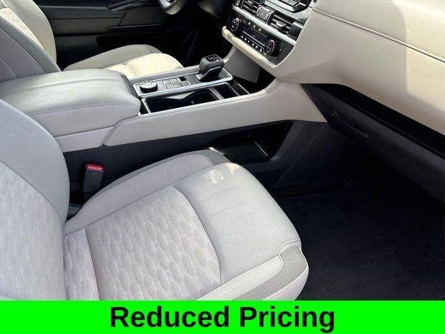 Nissan Pathfinder  2024