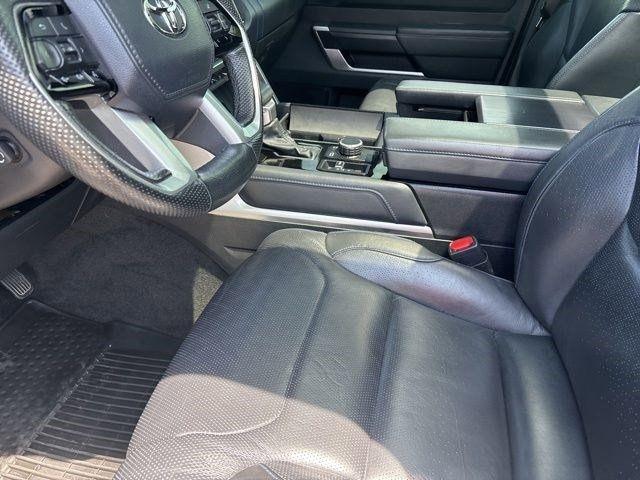 Toyota Tundra 4WD  2022