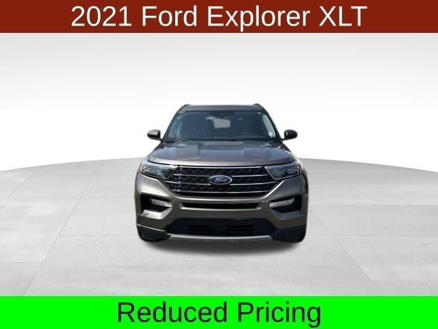 Ford Explorer XLT 4WD 2021