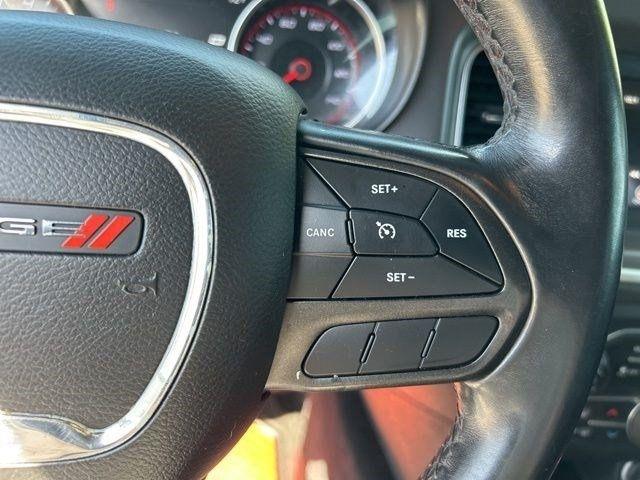 Dodge Charger  2020