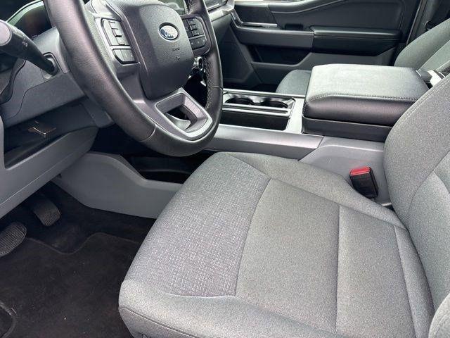 Ford F-150  2025