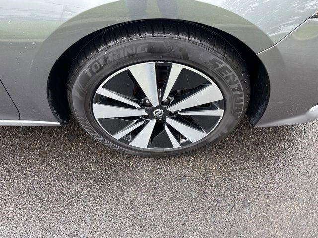 Nissan Altima  2019