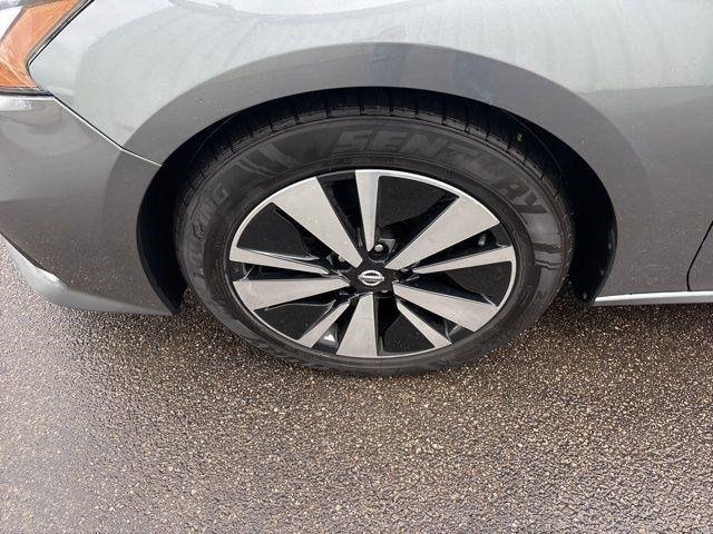 Nissan Altima  2019