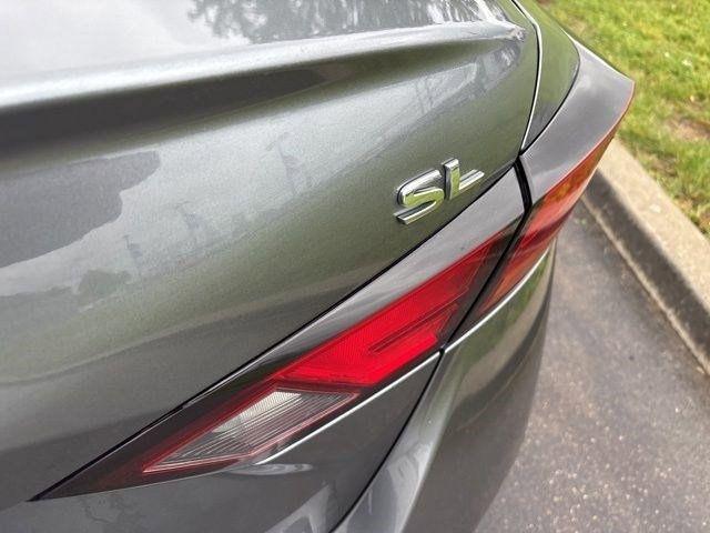 Nissan Altima  2019