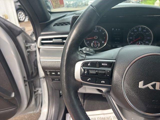 Kia K5  2023