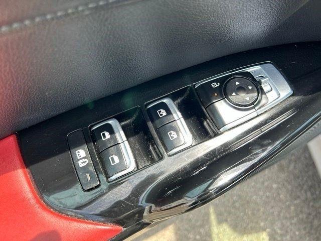 Kia K5  2025