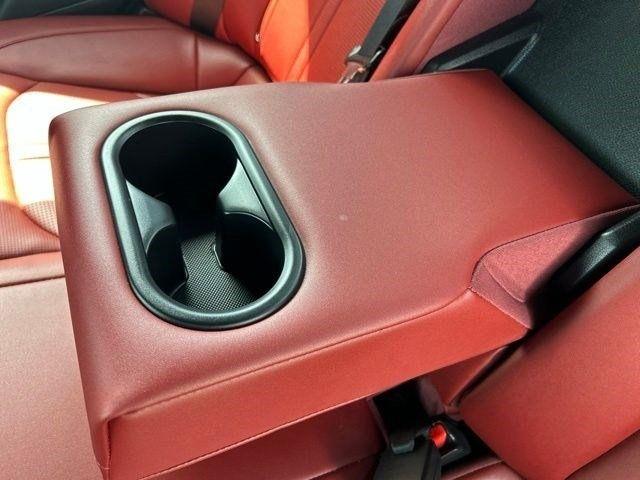 Kia K5  2025