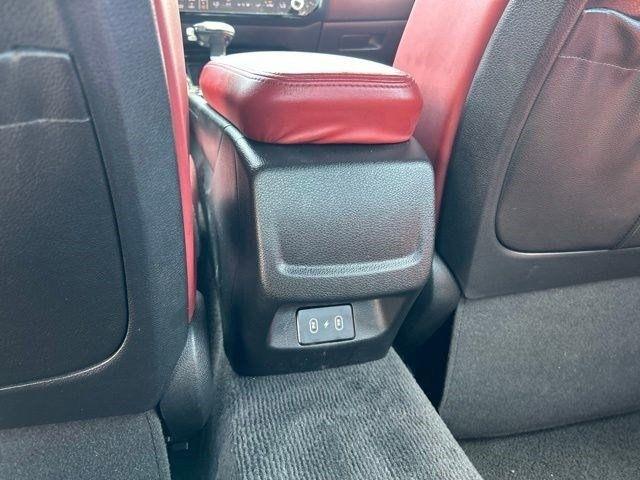 Kia K5  2025