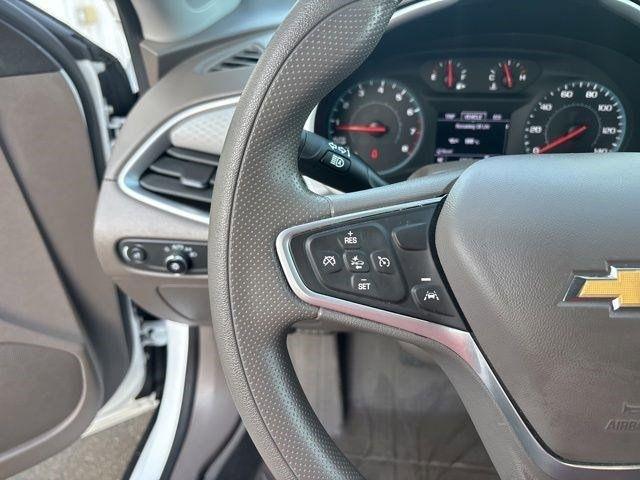 Chevrolet Malibu  2023