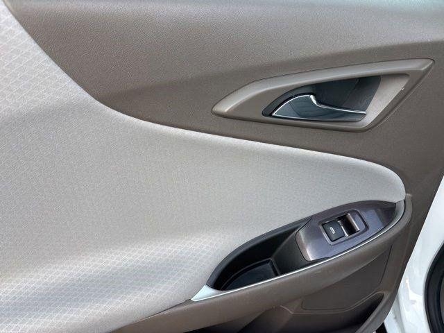 Chevrolet Malibu  2023