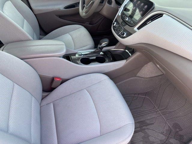 Chevrolet Malibu  2023