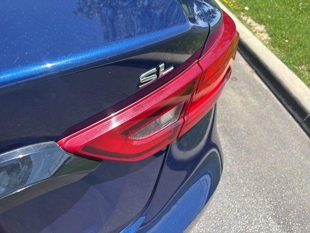 Nissan Maxima  2018