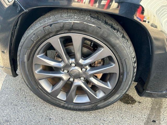 Jeep Grand Cherokee  2019