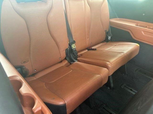 Kia Carnival  2022