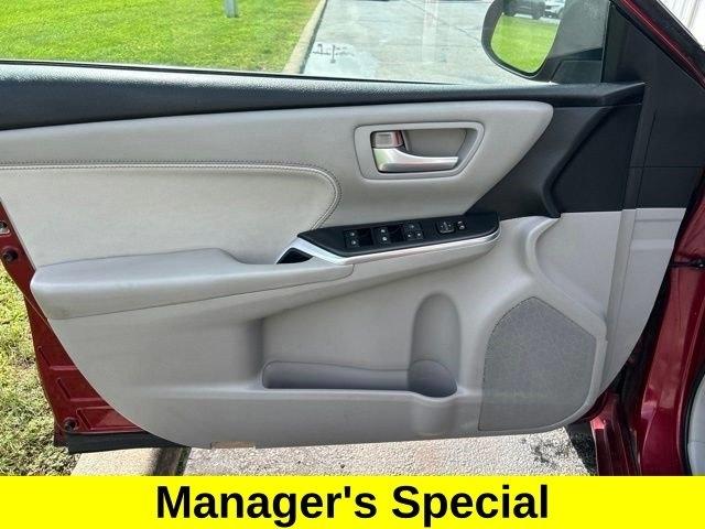 Toyota Camry  2015