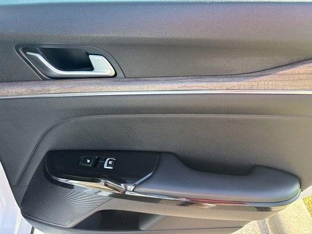 Kia K5  2023