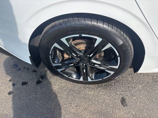 Kia K5  2023