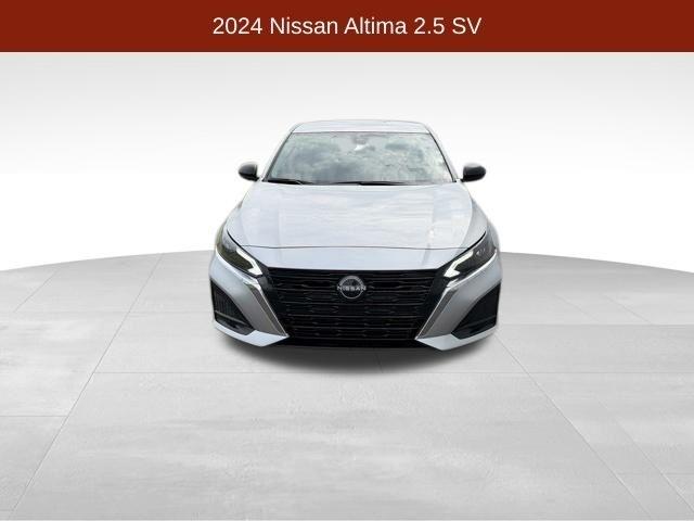 Nissan Altima  2024