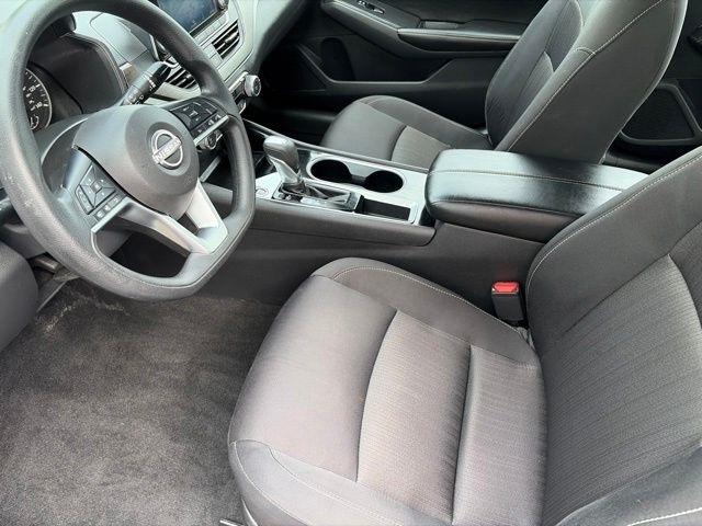Nissan Altima  2024