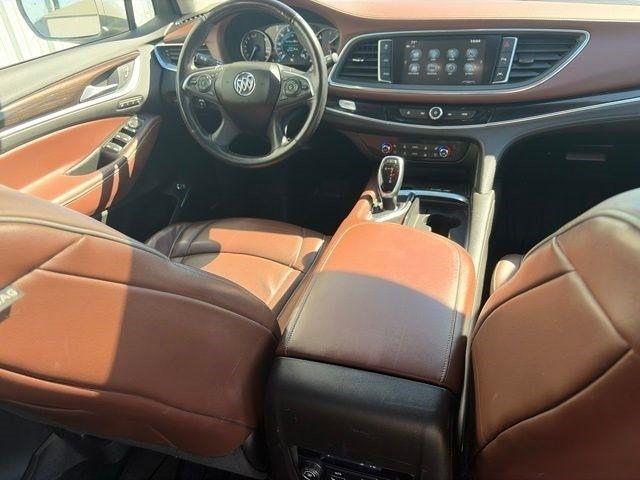 Buick Enclave  2018