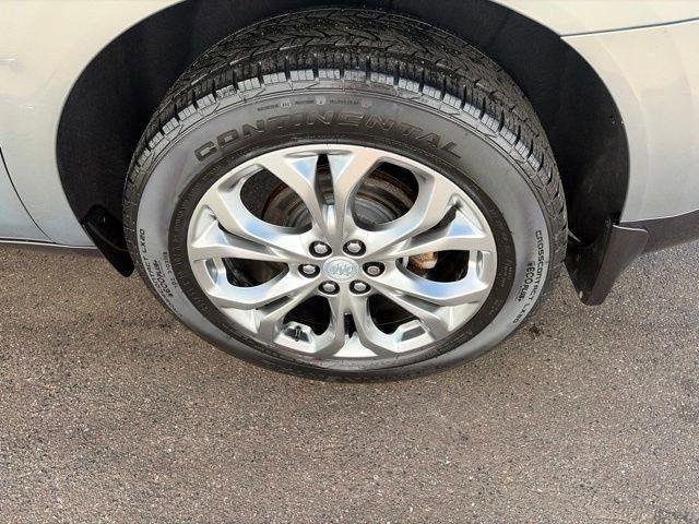 Buick Enclave  2018