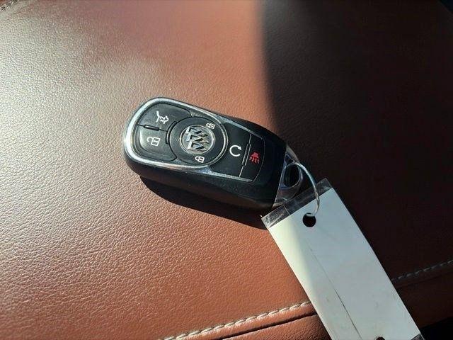 Buick Enclave  2018