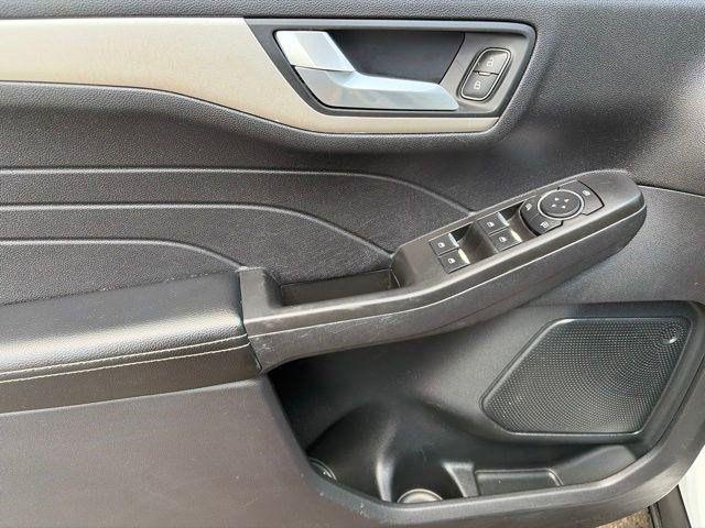 Ford Escape  2021
